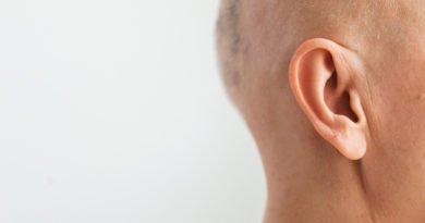 Effective Techniques to Safely Remove Water from Your Ears