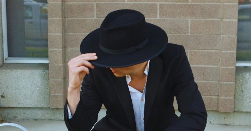 Trilby and Fedora